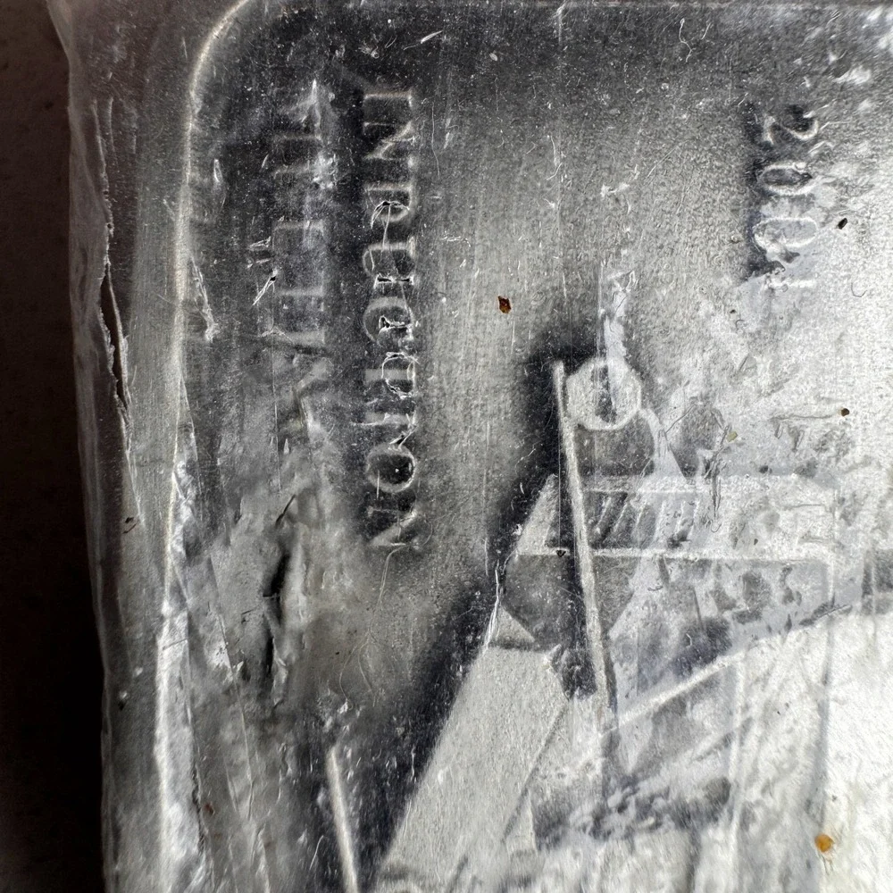 John Deere Belt Buckle Foundry Waterloo‎ Iowa Induction Melting 2001 No. 228